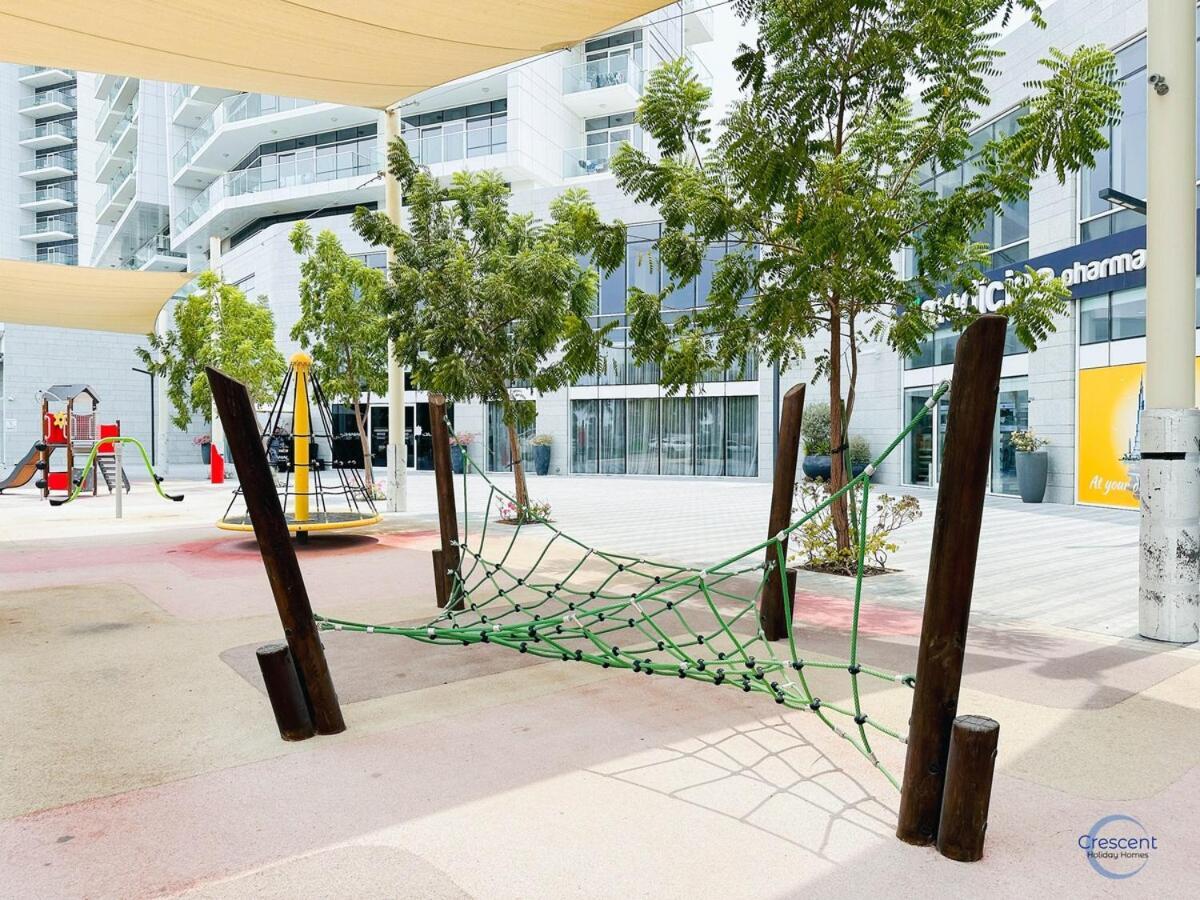 Apartment Luxurious In Damac Hills Dubai