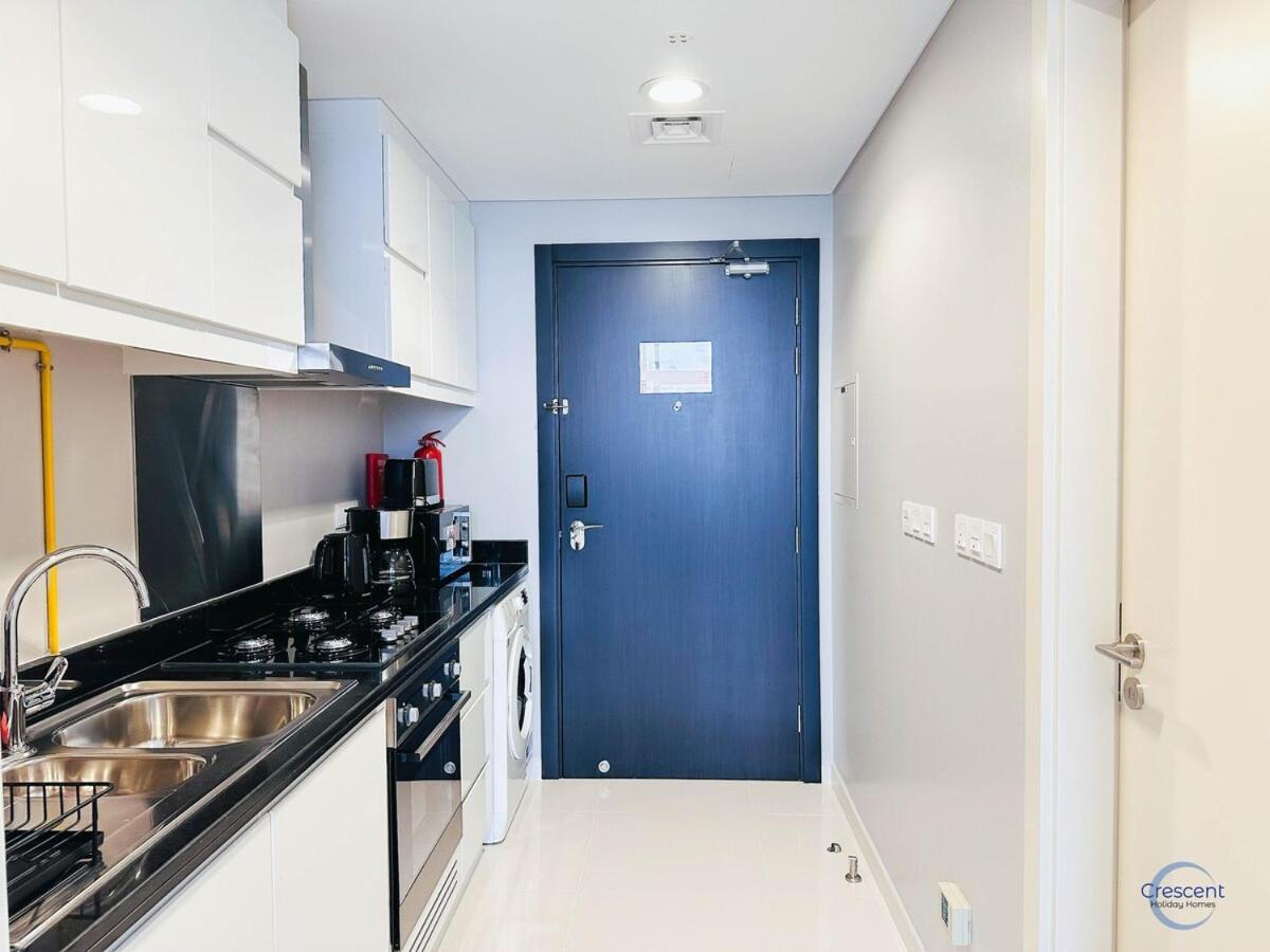 Apartment Luxurious In Damac Hills Dubai