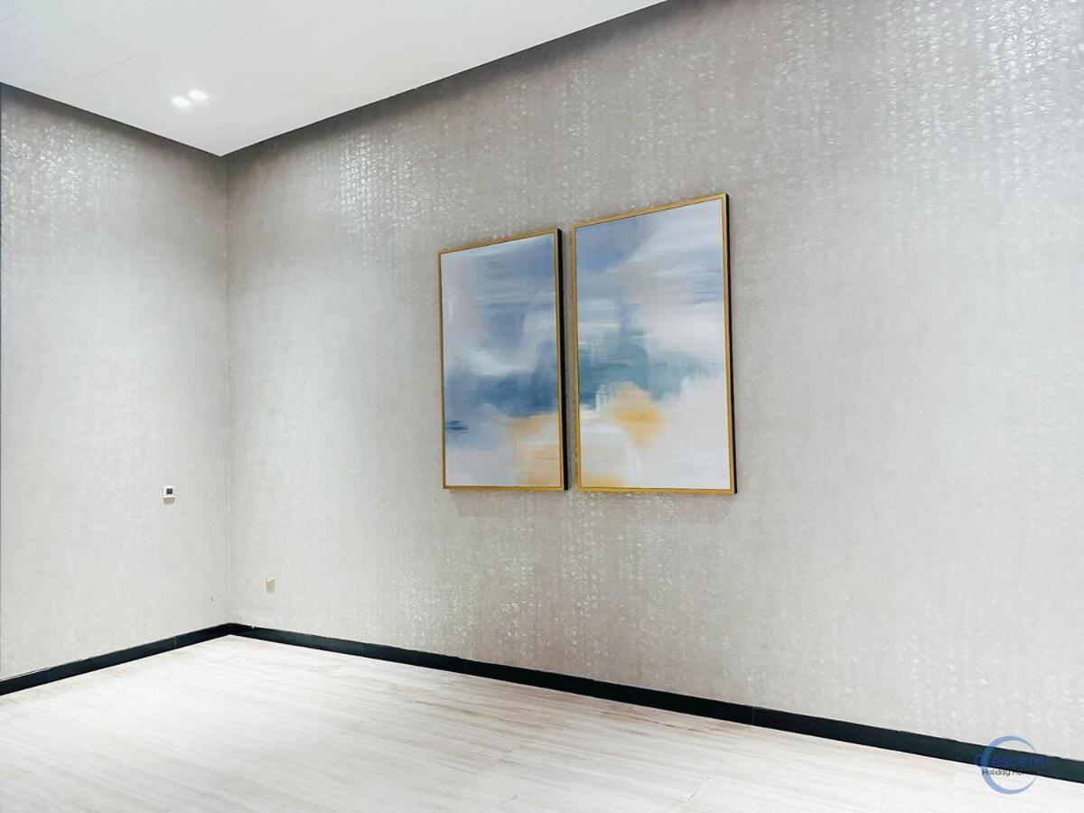 Luxurious In Damac Hills Apartment Dubai